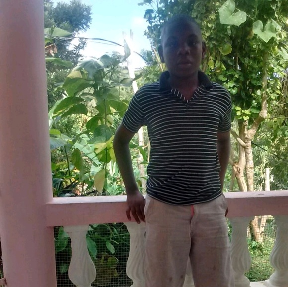 Meet your Posher, Lizrene - Picture 1 of 1